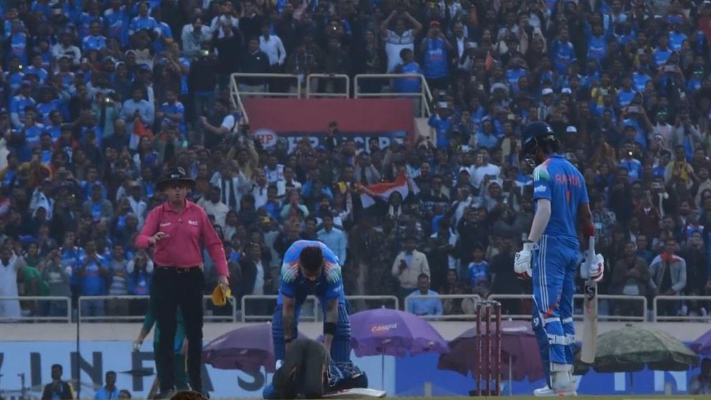 Virat Kohli Security Lapse, IND vs SA 1st ODI, Virat Kohli Century