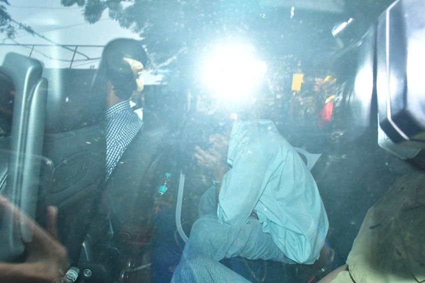 Bollywood celebrities at Dharmendra funeral