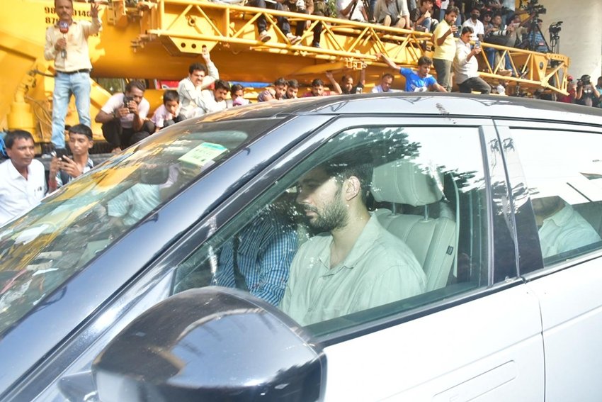 Dharmendra final journey