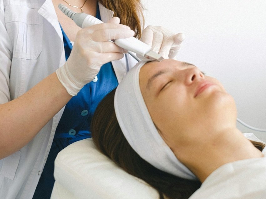 Winter skin care for sensitive skin