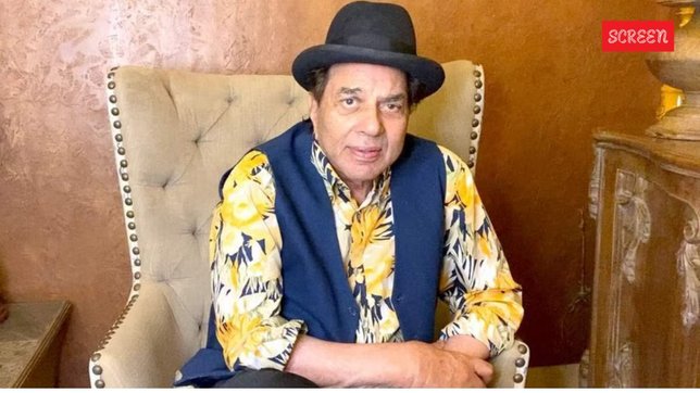 Bollywood Actor Dharmendra Passed Away