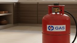 LPG Gas Cylinder booking: घर बैठे ऐसे बुक करें एलपीजी गैस सिलेंडर, जानें ऑनलाइन स्टेप-बाय-स्टेप तरीका