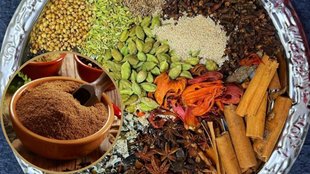 garam masala, garam masala ingredients, homemade garam masala