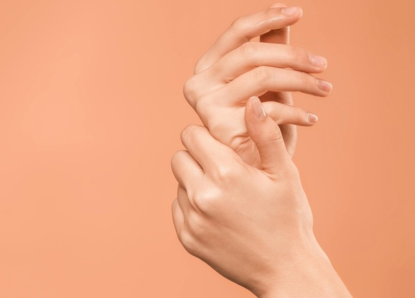 benefits of body oil massage in winter