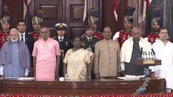 Digital Constitution PDF Download: राष्ट्रपति मुर्मू ने रिलीज किया संविधान का डिजिटल वर्जन, घर बैठे मिनटों में कैसे डाउनलोड करें? जानें आसान तरीका