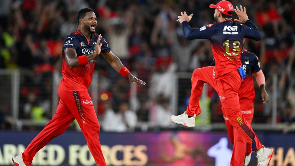 RCB Bowler Romario Shepherd T20i hat trick second west indies bowler after Jason Holder Only Indian Deepak Chahar BAN vs WI RCB Bowler Romario Shepherd T20i hat trick second west indies bowler after Jason Holder Only Indian Deepak Chahar BAN vs WI