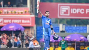 Virat Kohli, Virat Kohli Hundred, Virat Kohli Century, IND vs SA, INdia vs South Africa, Ranchi ODI, Virat Kohli 52nd ODI Century, Virat Kohli Sachin Tendulkar Record, Sachin Tendulkar Century, Virat Kohli ODI Hundred, Virat Kohli International Century, IND vs SA 1st ODI, Rohit Sharma Virat Kohli, Virat Kohli Batting