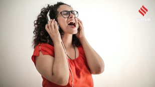 30 Minutes of Singing Can Supercharge Your Immunity Science Shows How