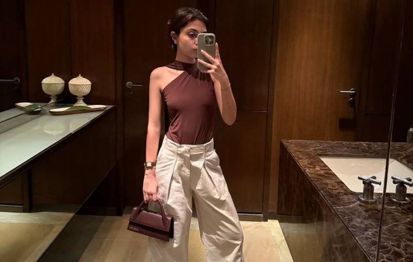 Aviva Baig 10 Photos