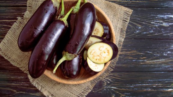 Baingan Khane Ke Nuksan, Harmful Effects of Eating Brinjal, Baingan Ke Nuksan, Who Should Avoid Brinjal, किन लोगों को नहीं खाना चाहिए बैंगन? who should avoid eating brinjal, side effects of brinjal, brinjal health risks, who should not eat eggplant, eggplant side effects, brinjal allergy symptoms, is brinjal bad for health, brinjal and digestion problems, बैंगन खाने से कौन सी बीमारी बढ़ती है, brinjal side effects for stomach, disadvantages of eating brinjal daily, किन लोगों को बैंगन नहीं खाना चाहिए, बैंगन खाने से नुकसान, बैंगन खाने के साइड इफेक्ट, बैंगन किसे नहीं खाना चाहिए, बैंगन खाने से एलर्जी, बैंगन किन बीमारियों में नहीं खाना चाहिए
