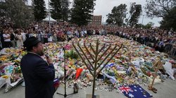 Bondi Beach Attack: एक हमलावर ने भारतीय पासपोर्ट पर की थी फिलीपींस की यात्रा, अधिकारियों ने किया बड़ा दावा