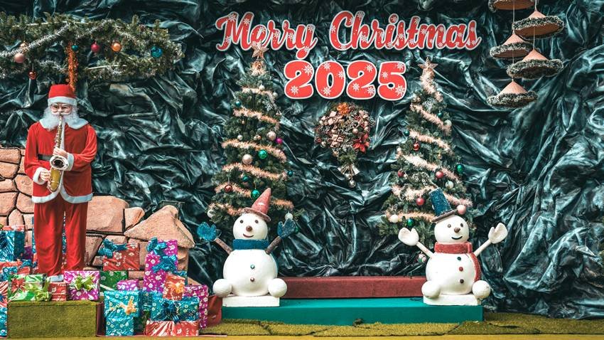 unusual Christmas customs