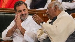 कांग्रेस को पिछले साल चंदे में मिले 522 करोड़, 2023 के मुकाबले आधी रह गई रकम