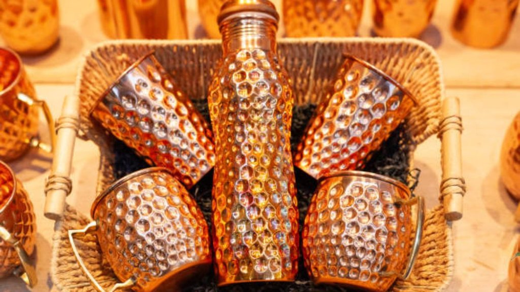 copper water side effects, copper water benefits and risks, copper water safe or unsafe, copper water for immunity, copper water in ayurveda, तांबे की बोतल का पानी किन लोगों को नहीं पीना चाहिए, रोज तांबे का पानी पीने से क्या नुकसान होते हैं, copper water side effects for liver and kidney, copper bottle water health risks, copper water overdose symptoms, किन लोगों को तांबे का पानी नहीं पीना चाहिए, तांबे का पानी किसके लिए खतरनाक है, copper water disadvantages, copper toxicity symptoms, तांबे की बोतल का पानी, कॉपर की बोतल के नुकसान, तांबे का पानी पीने के नुकसान, copper water side effects, copper bottle water harmful