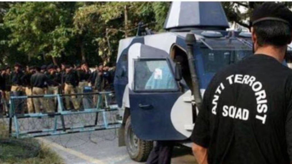 Gujarat Anti Terrorist Squad, sensitive information, Pakistani spies, Pakistani spies army movements,