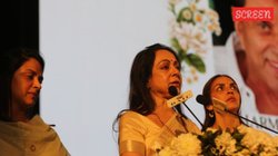 ‘हमारा प्यार सच्चा था’, प्रार्थना सभा में धर्मेंद्र को याद कर रो पड़ीं हेमा मालिनी, बोलीं- उनके बिना जीना सीखना होगा