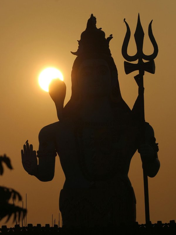 How to chant Shiva mantras