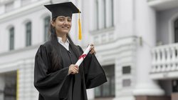 संसद में उठा कैट एग्जाम की एप्लीकेशन फीस का मुद्दा, 2021 से अब तक 31 फीसदी बढ़ा आवेदन शुल्क