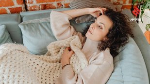 Is It Safe to Wear a Sweater While Sleeping