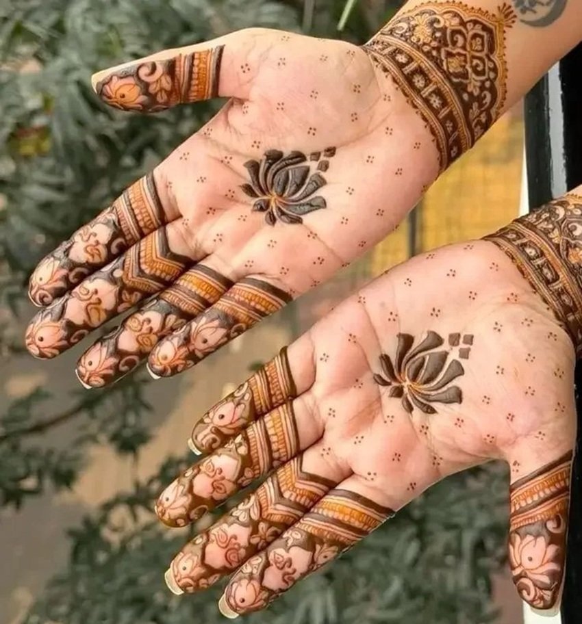 Latest Mehndi Trends