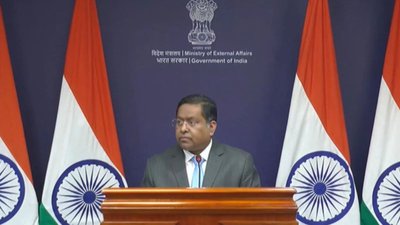 भारत ने बांग्लादेश को अल्पसंख्यकों पर हमलों को लेकर कड़ी चेतावनी दी