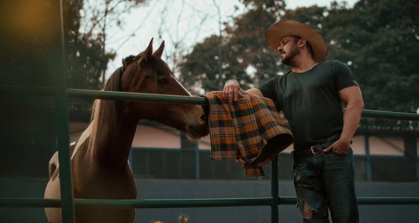 Salman Khan educational background