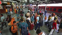 Train Ticket Price Hike: 26 दिसंबर से देश में बढ़ जाएगा रेल किराया, रेलवे को 600 करोड़ का फायदा