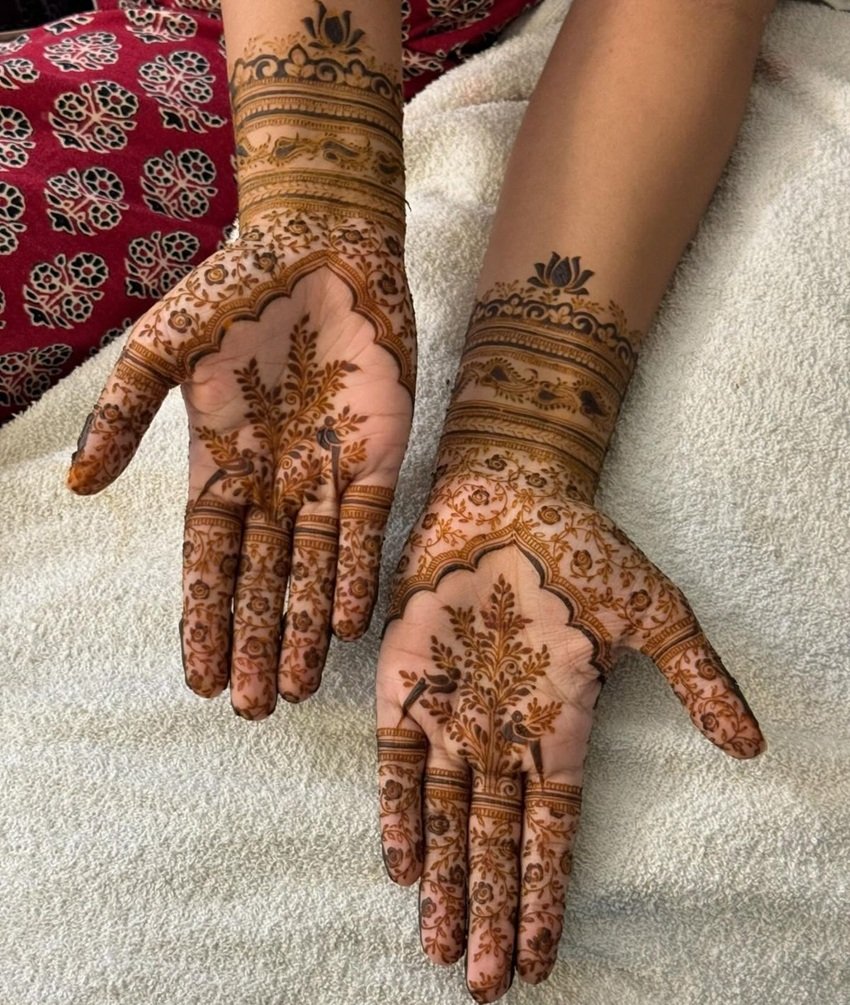 Trendy mehndi designs 2025