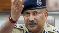 यूपी पुलिस ने 2025 में मार गिराए 48 अपराधी, 84 करोड़ के मोबाइल फोन बरामद; चोरी-डकैती के मामलों में भी की ताबड़तोड़ कार्रवाई