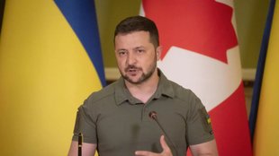 Volodymyr Zelenskyy, Ukraine, Russia, Putin