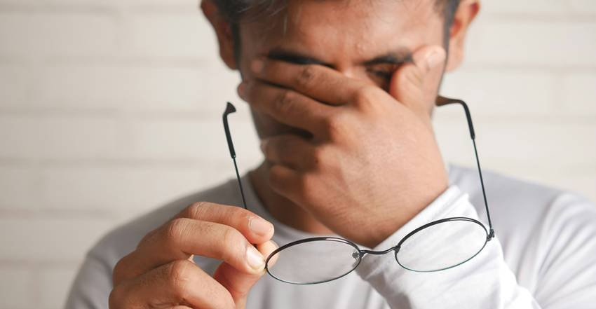 why massage feet with oil at night