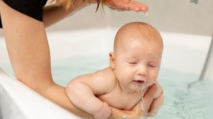 Winter baby care, Baby bathing tips