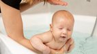 Winter baby care, Baby bathing tips