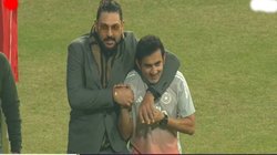 IND vs SA: युवराज सिंह ने गंभीर के साथ की मस्ती, मैच से ठीक पहले भारतीय खिलाड़ियों के साथ की खास बातचीत; स्टैंड का किया उद्घाटन