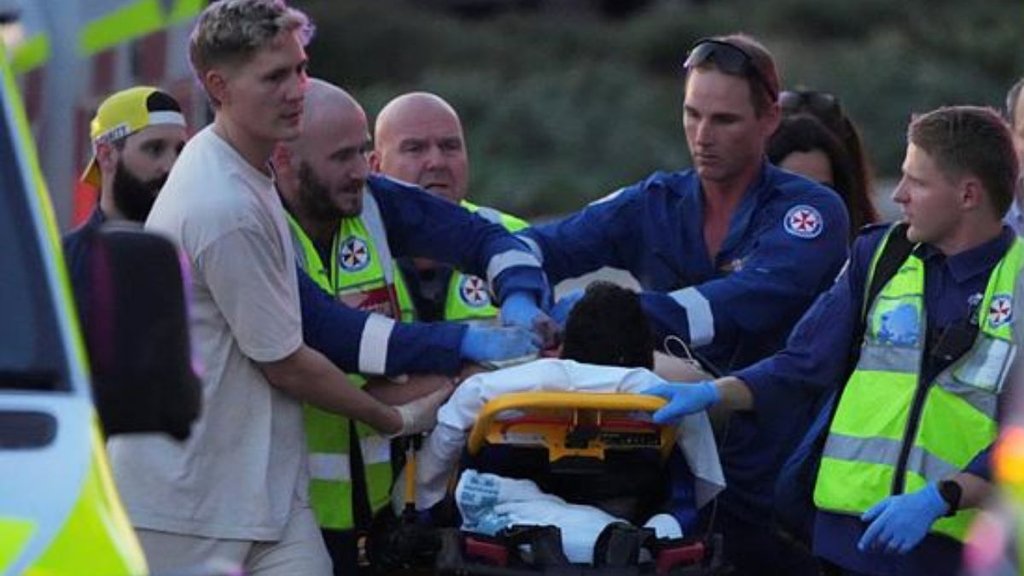 australia | bondi beach | firing | australia | bondi beach | firing |