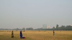 कल बंगाल में हुमायूं कबीर ने रखी बाबरी मस्जिद की नींव, आज कोलकाता में होगा गीता पाठ