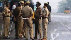 छत्तीसगढ़: गांव में शव दफनाने को लेकर भड़की हिंसा, 20 से ज्यादा पुलिसकर्मी घायल