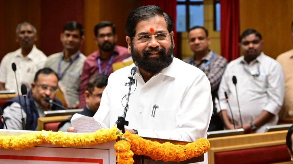 devendra fadnavis, eknath shinde, eknath shinde praised cm, devendra fadnavis, eknath shinde, eknath shinde praised cm,