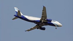 Indigo Flight Status: इंडिगो की सैकड़ों उड़ानें रद्द, घर से निकलने से पहले चेक कर लें ऑनलाइन लाइव फ्लाइट स्टेटस, जानें पूरा तरीका