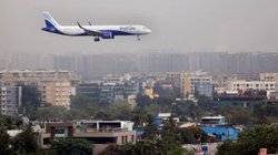 इंडिगो पर मोदी सरकार का बड़ा एक्शन, एविएशन मिनिस्टर ने की CEO से मीटिंग; 10 फीसदी उड़ान कम करने का आदेश