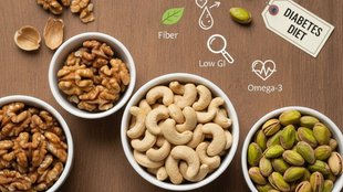 Best dry fruits for diabetes control,Insulin sensitivity improvement nuts,Benefits of cashew in diabetes,Which nut is best for diabetics