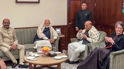 चाय पर मुलाकात के दौरान किस बात पर हंस पड़े पीएम मोदी, प्रियंका गांधी और अन्य सांसद?