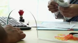 दिसंबर 2025 में पैसे से जुड़े बड़े बदलाव: आधार-PAN लिंकिंग, पेंशन नियम और ITR डेडलाइन से जुड़ी हर अपडेट