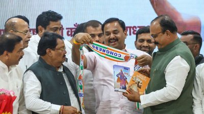 पुणे के पूर्व महापौर प्रशांत जगताप कांग्रेस में शामिल