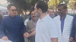 ‘थोड़ा डर गया मैं…’, जब संसद भवन के बाहर राहुल गांधी से टकराए किरेन रिजिजू