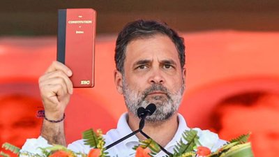 महात्मा गांधी का जिक्र कर राहुल ने केंद्र सरकार को घेरा