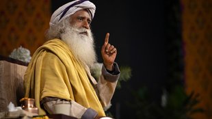 sadhguru jaggi vasudev, Sadhguru Motivational Quotes, Sadhguru Motivational Quotes in hindi
