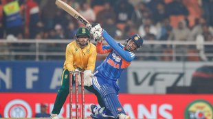 Tilak Varma, IND vs SA, Tilak Varma T20 Records, Tilak Varma T20 Run, Tilak Varma Chase Master, Virat kohli, Tilak Varma Team India, IND vs SA 3rd T20I, India vs South Africa, Tilak Varma News