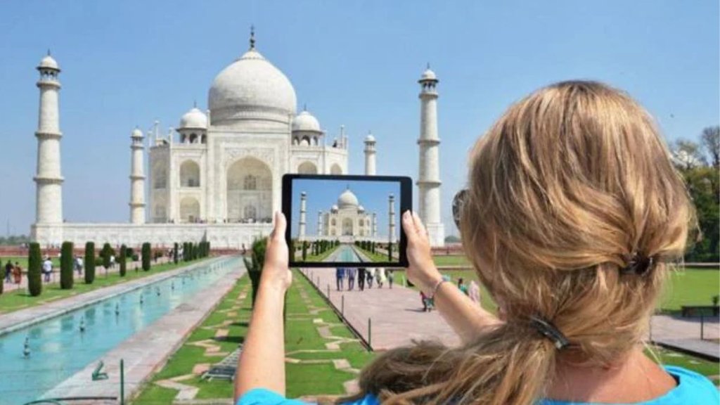 tourists in india| india tourism| tourists in india| india tourism|