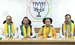 पंचायत चुनाव से लेकर SIR तक, नए प्रदेश अध्यक्ष के साथ UP कोर ग्रुप की बैठक में भविष्य पर हुआ मंथन